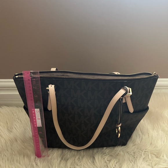 Michael Kors Leather Top-Zip Travel Tote Bag - Picture 6 of 7